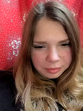 Zuli_Kiska webcam