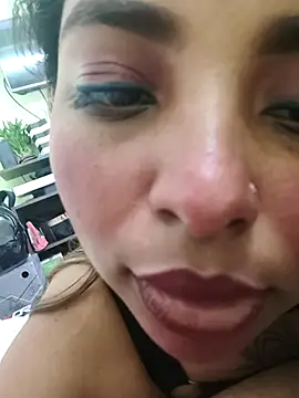 Trending_Couple webcam