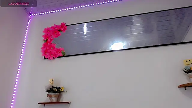 NathalialLooes webcam