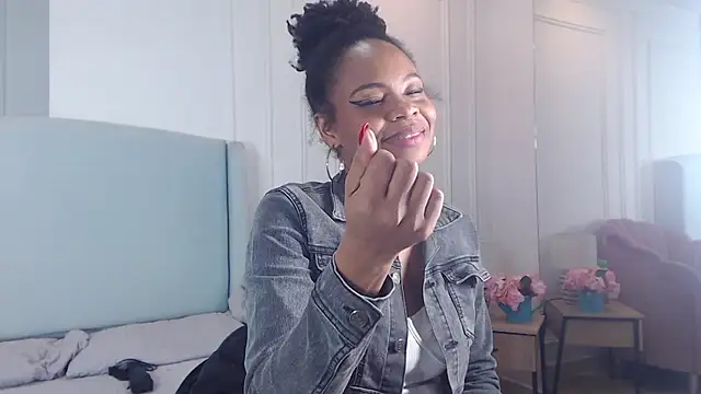 ChantalGarner webcam