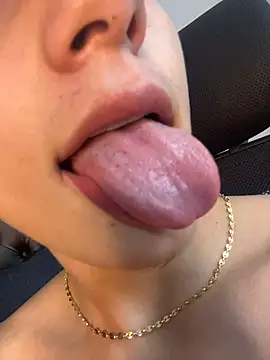 lander_cruz (M twink) - remove boxers