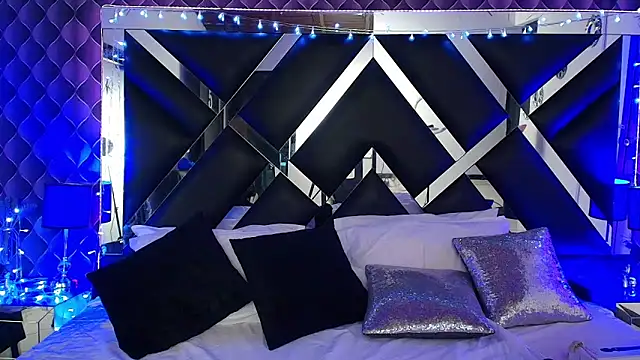 victoriaa_lee_ webcam