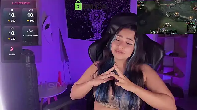 sweetcoralinee webcam