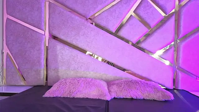 Zafiro_claire webcam