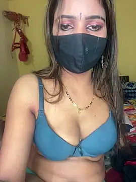 CUTI-NAINA Live Webcam on Stripchat