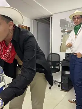 massimo_greco_ (G twink) - whip ass behind my boss