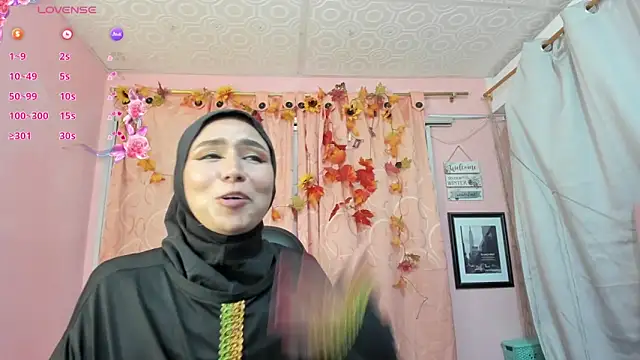 darshakhemu (F young) - SEXY BELLY DANCE AND NUDE