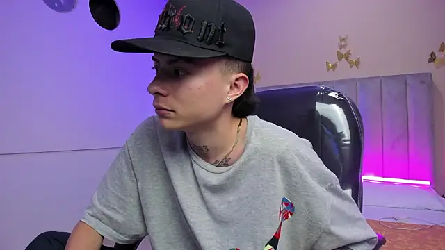 nascary_fox (M twink) - teaser oil ass