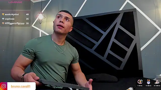 bruno_cavalli (M twink) - FUCK ASS+CUM SHOW :)