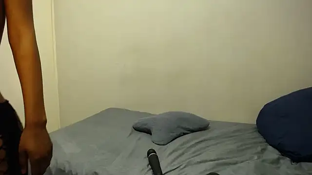 SexySlimMelanin webcam