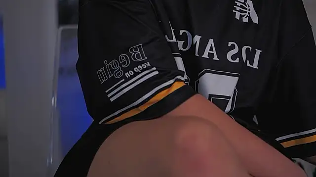 DiamondAvaaaaaa webcam