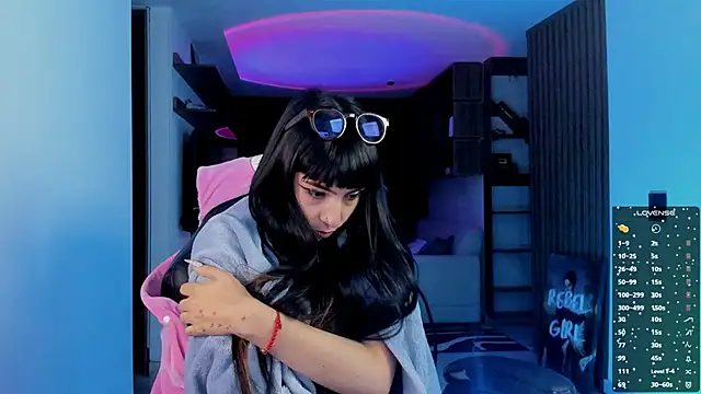 Saraa_Desiree webcam