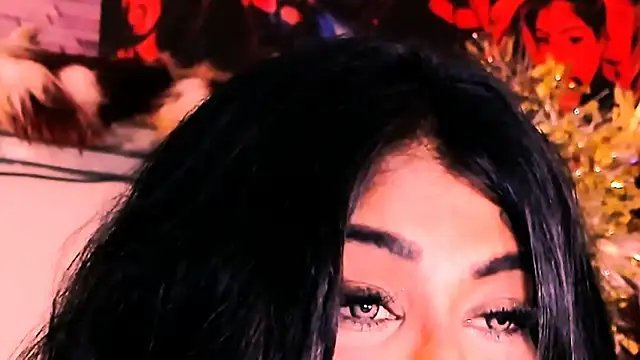 indian_dreamgirl webcam