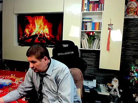 SpartacusDaddy48 webcam