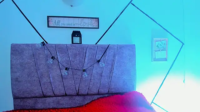 Victoriaa_Anderson webcam