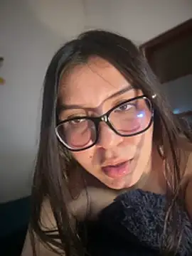 MatchedEyebrow webcam