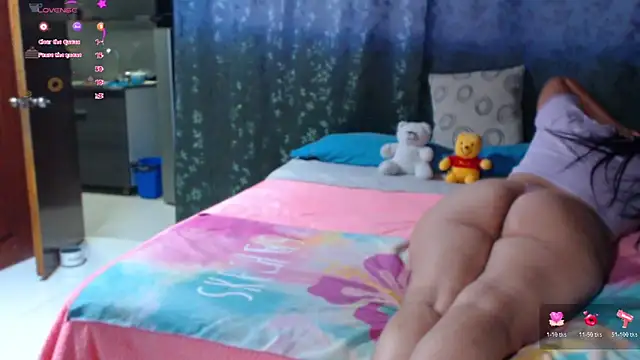 miia-big1boobs_ webcam