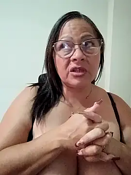 Angie_milf50 webcam