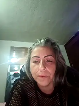 Webcam Model (maynor_1998)  is live.Free join now!