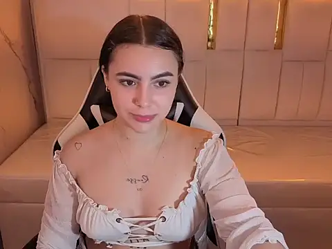 scarlett_smith_tp webcam