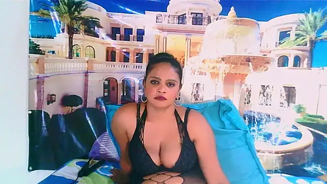 Luciousindian69 webcam