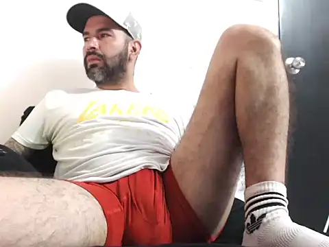 hairyandbigmann webcam