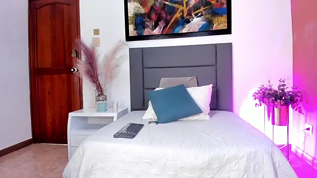 hannaawells (F milf) - Boobsjob