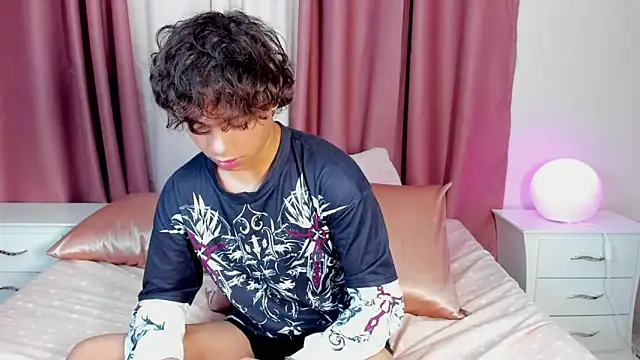 Honeymoon_sariel webcam