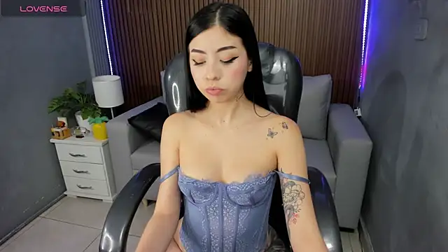 Liz_bohemia__ webcam