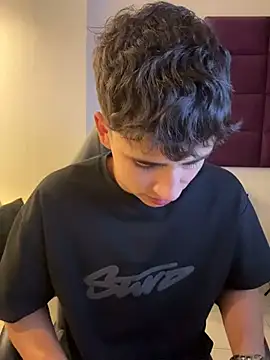 adrianrinaldi (M twink) - show your big cum Adrian