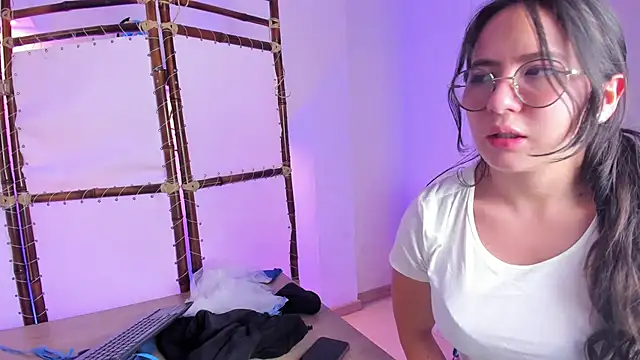 bella_sumers (F teen) - Control Lush x5min