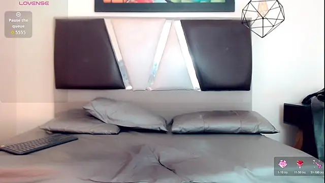 hilary_rodriguez webcam