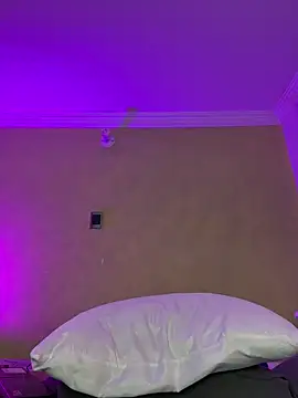 aurora_divine webcam