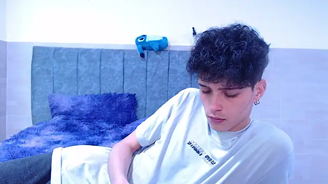 hottie_couplee - Hottie_couplee's free webcam - UK Sex Cams