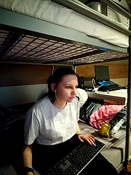 lissiedemons - LissieDemons's free webcam - UK Sex Cams