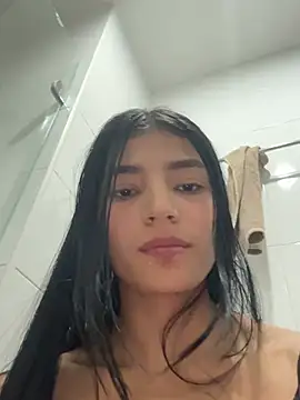 Ema_Rose_ webcam