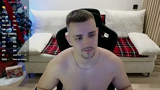 larstar01 (M young) - Happy Lars