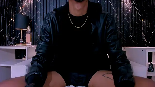 gregory_sforza (M young) - Cum explosivo .hoy en publico