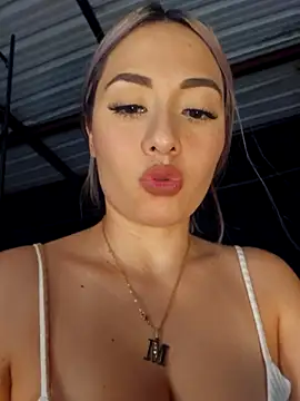 natasanz (F young) - Make me wet in public 🌊