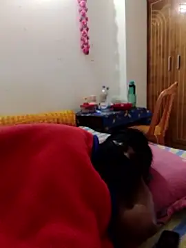 hot_sweety02 (F milf) - Fingering pussy🤞doggy style🫦 undertabl