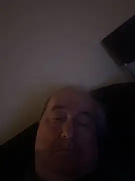 csikar - Csikar's free webcam - UK Sex Cams