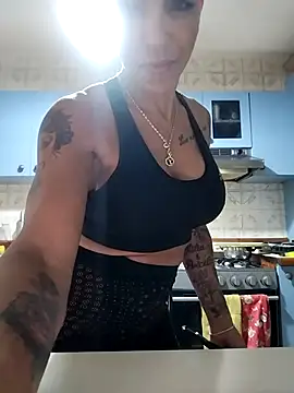 Alison_fitness webcam