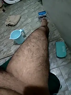 Hjnbwjehiu8j3473eb webcam