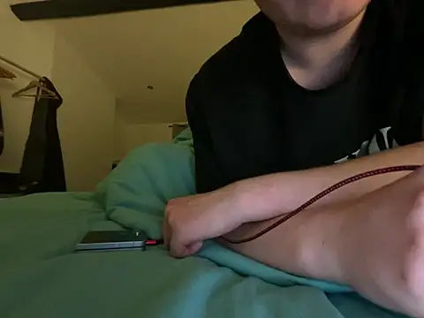 lenouveau- (M twink) - Play with dickhead je joue avec gland