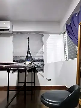 Alison_fitness webcam