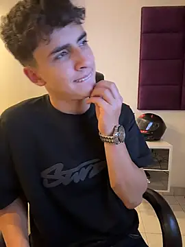 AdrianRinaldi webcam