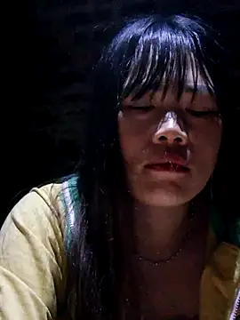 yana-zz - Yana-zz's free webcam - UK Sex Cams