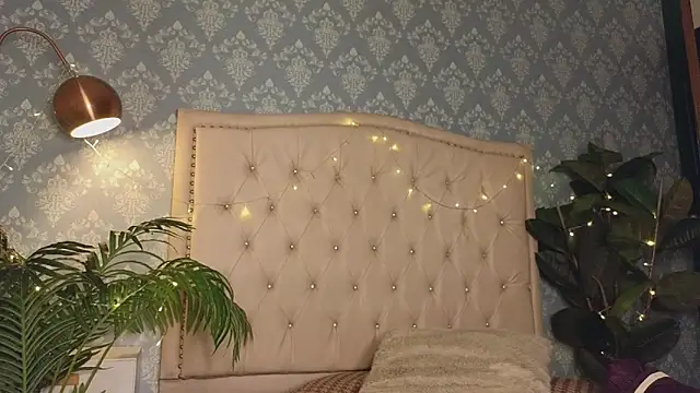 blakee_blossom - Blakee_Blossom's free webcam - UK Sex Cams