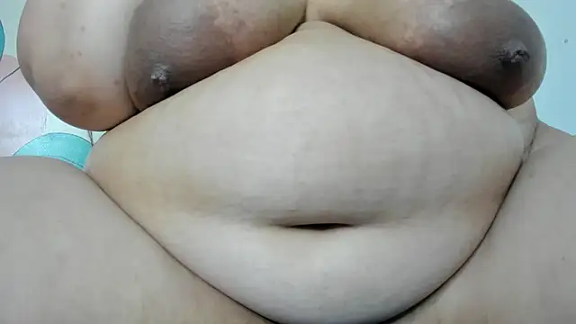 Alondra_zaaens webcam