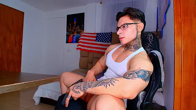 DennisWalkerr webcam